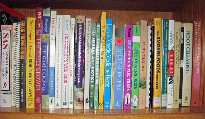 Homesteading Library books @ Common Sense Homesteading Best How-To Books